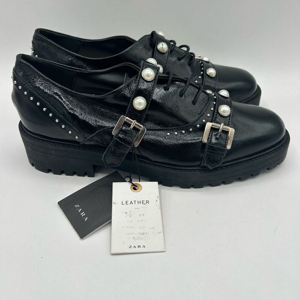 Zara Women’s Patent Leather Studded Pearl Oxford Loafer Shoe Size 36 ( USA 6 ) - Picture 2 of 11